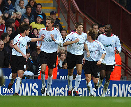 图片报：拜仁的球探考察了达伽马19岁的巴西边锋拉扬（图片报：拜仁球探已考察瓦斯科达伽马19岁巴西边锋拉扬）