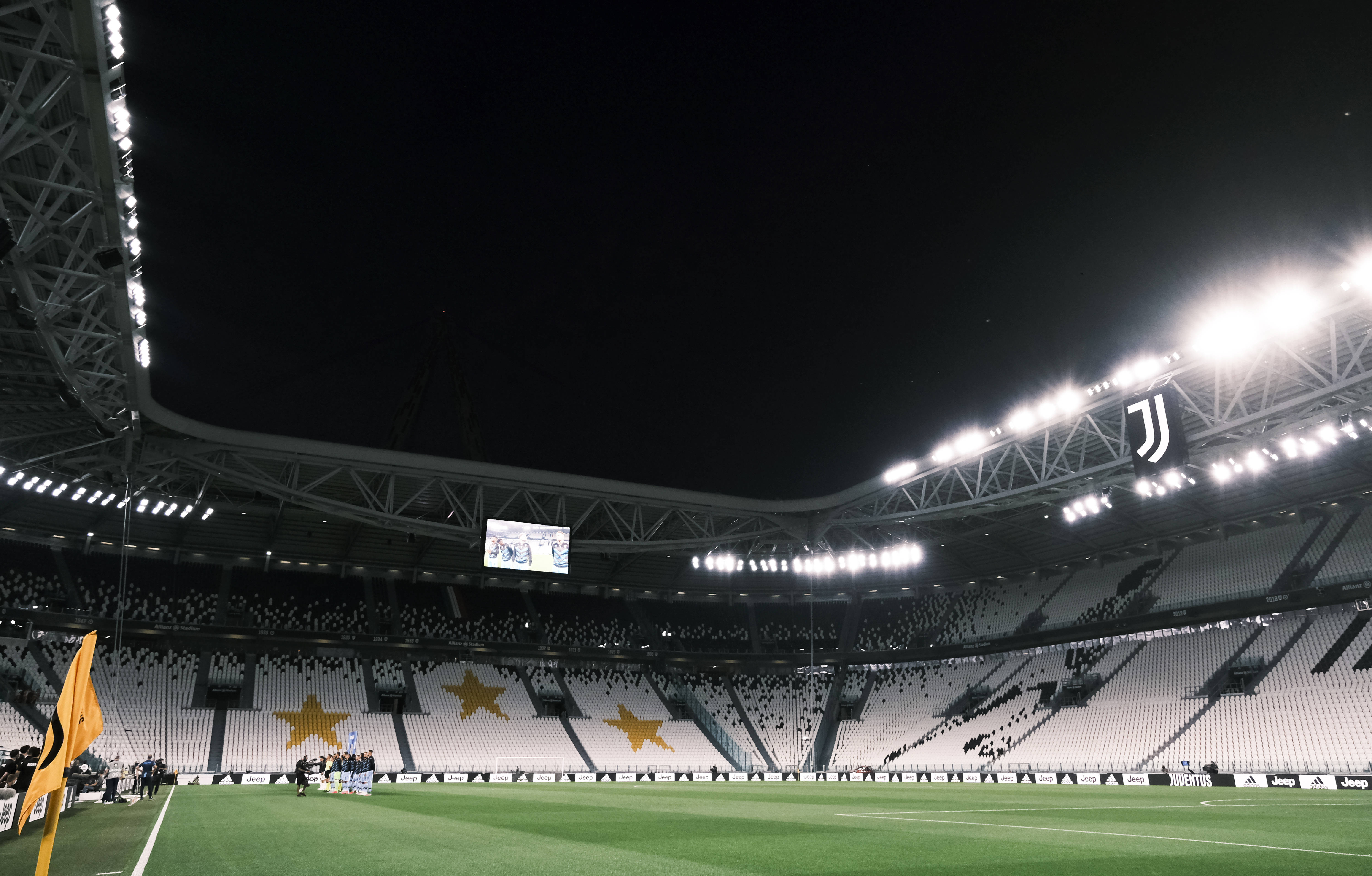 RMC：奥巴梅扬还没好利索就复出踢比赛，马赛对此感到担忧（RMC：奥巴梅扬伤势未愈便仓促复出，马赛为此深感忧虑）