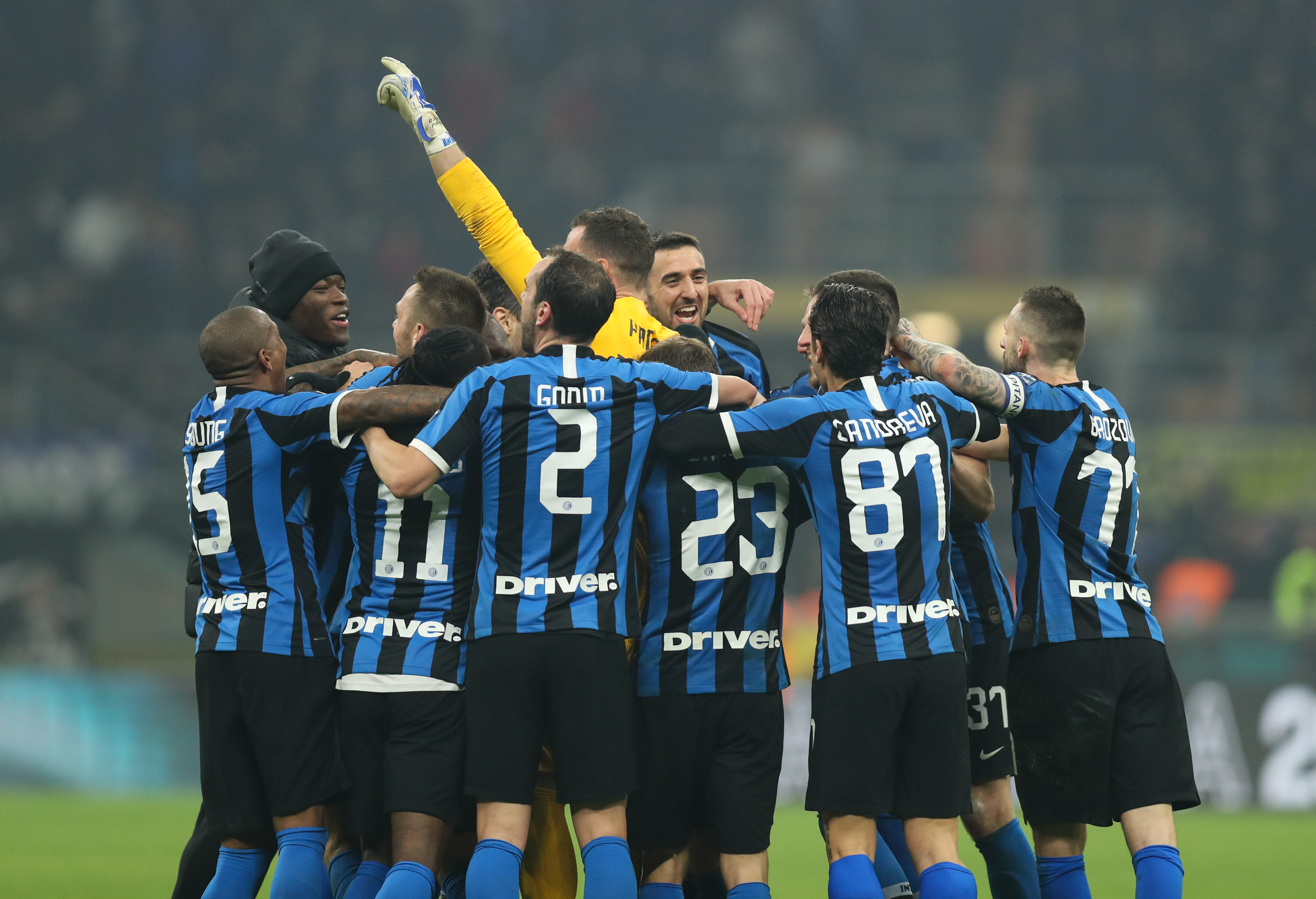 比萨vs国米：劳塔罗、恰20首发，小图拉姆、阿坎吉出战（比萨对阵国米：劳塔罗与恰20先发，小图拉姆、阿坎吉出场）