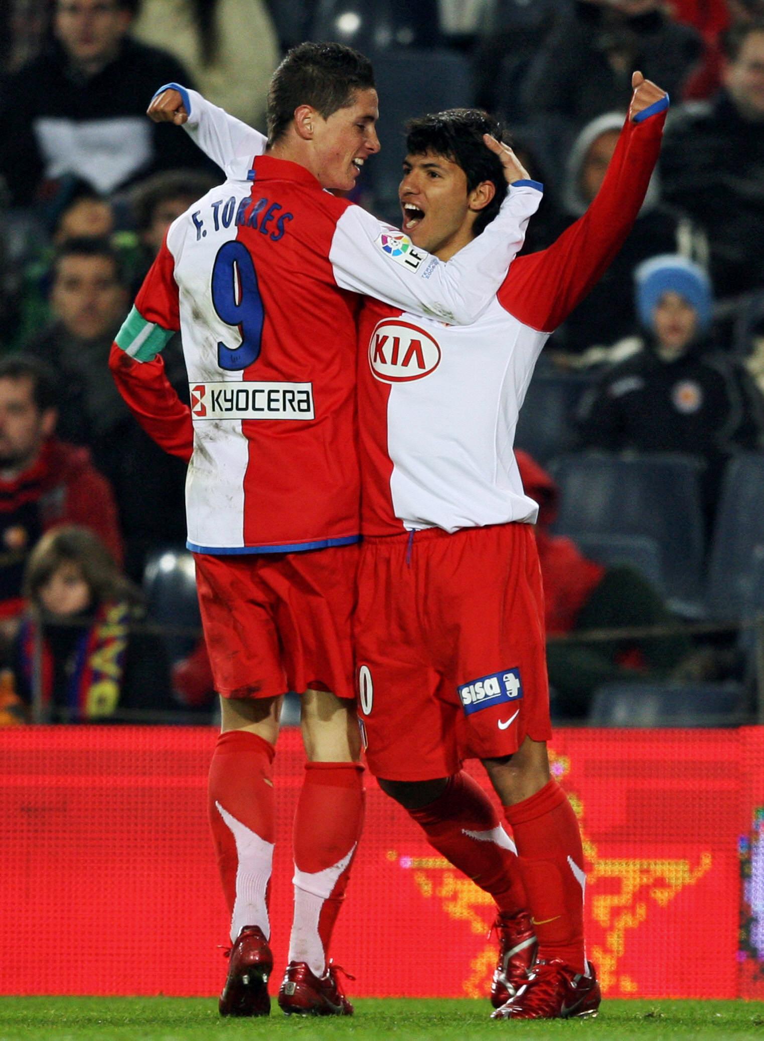 一日红魔终身红魔，曼联给德赫亚送上生日祝福，本人回复❤️（一日红魔，终身相伴：曼联为德赫亚送上生日祝福，门神爱心回应❤️）