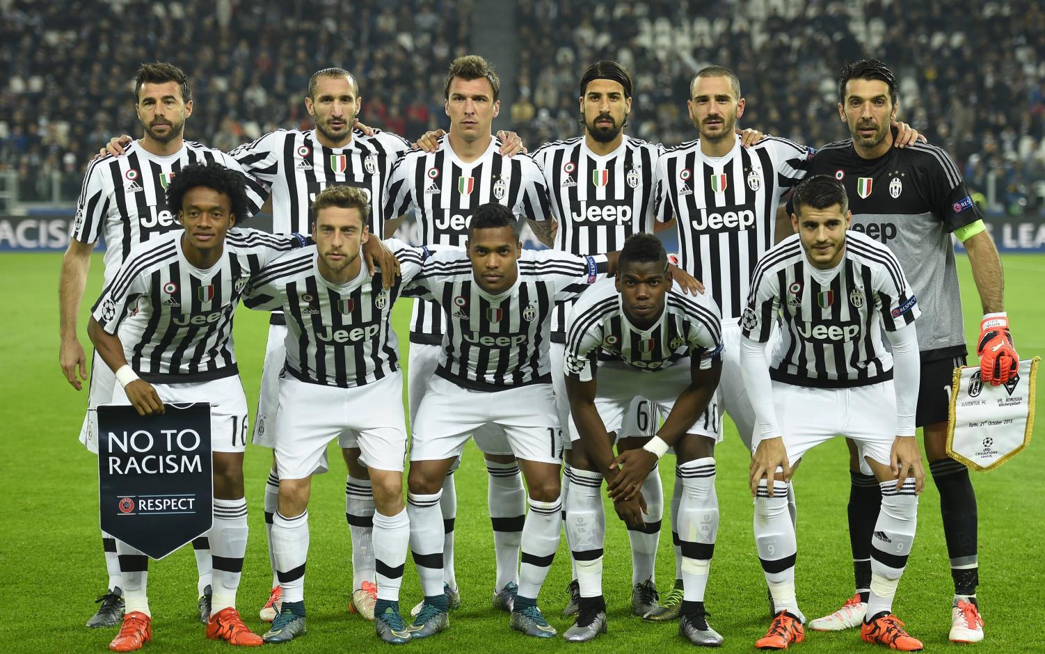 每体：2023年西甲冠军归属确定后，巴萨要求莱万别再进球（每体：2023西甲冠军落定后，巴萨被曝劝莱万别再进球）